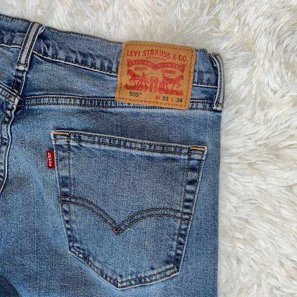 ✨Levi’s 505s Jeans✨ - Picture 4 of 5